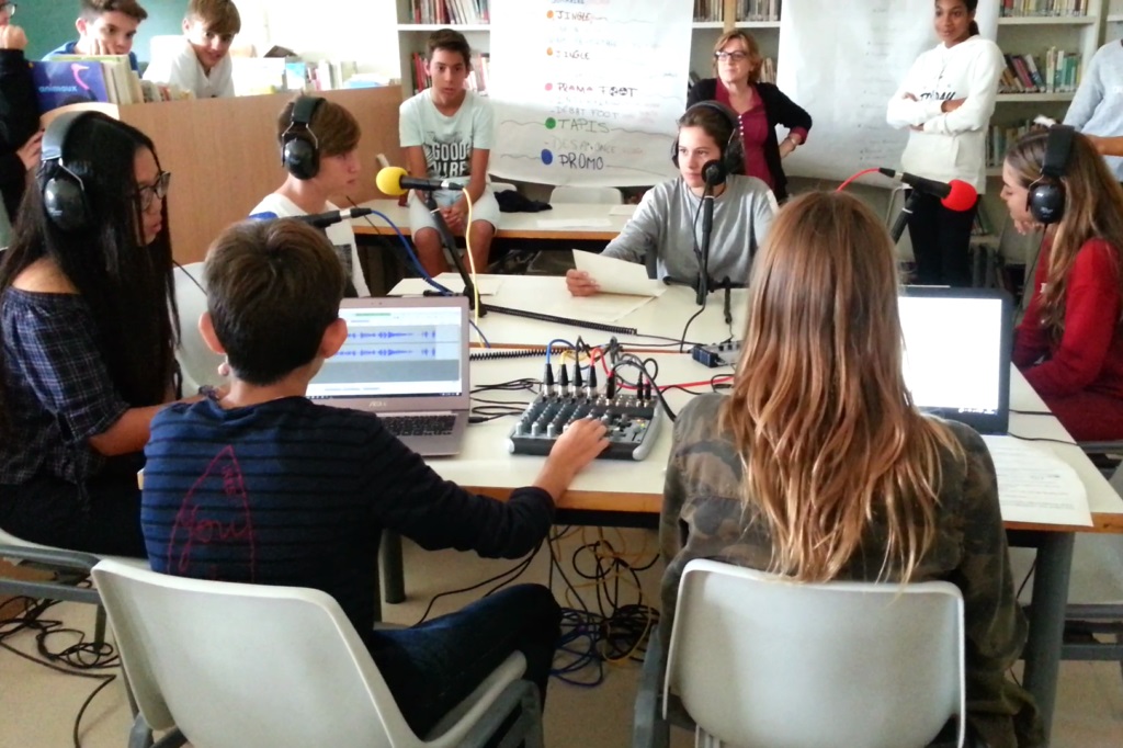 En Catalogne, webradio au Collège Français de Reus